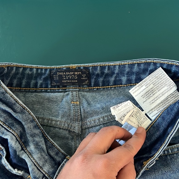 Zara jeans - Picture 2 of 4